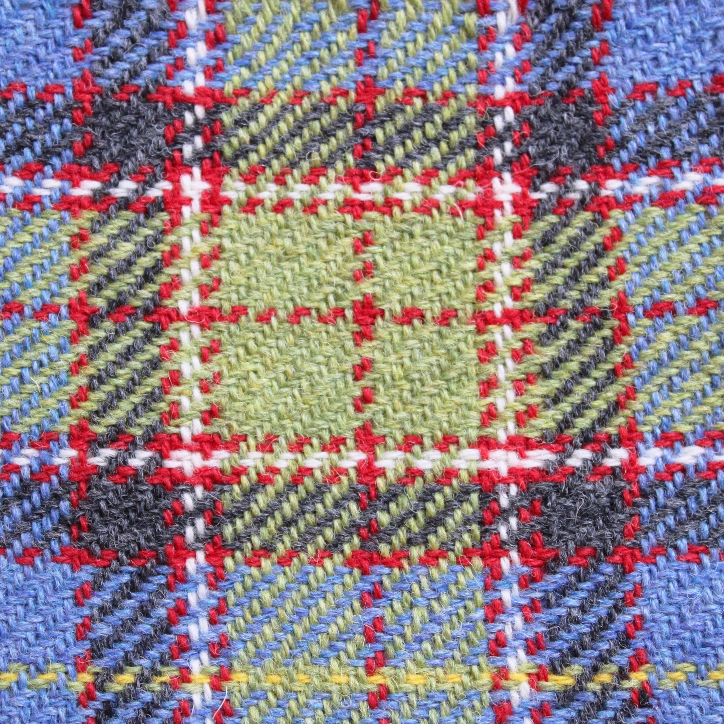 Stirling and Bannockburn Tartan Weaving Kit