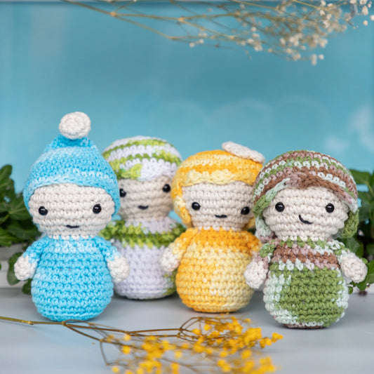 Hoooked Crochet Four Seasons Dolls Kit