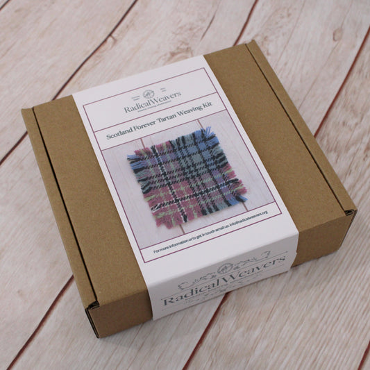 Scotland Forever Tartan Weaving Kit