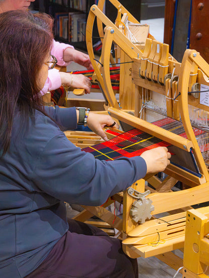 60-Minute Weaving Taster Session Workshop